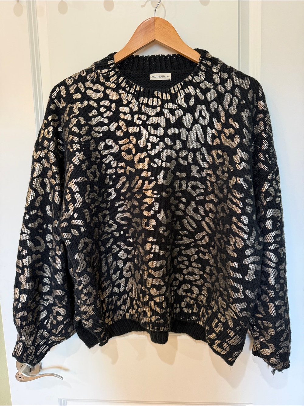 Leopard Print Sweater Black Metallic Gold Crewneck M/L Cozy